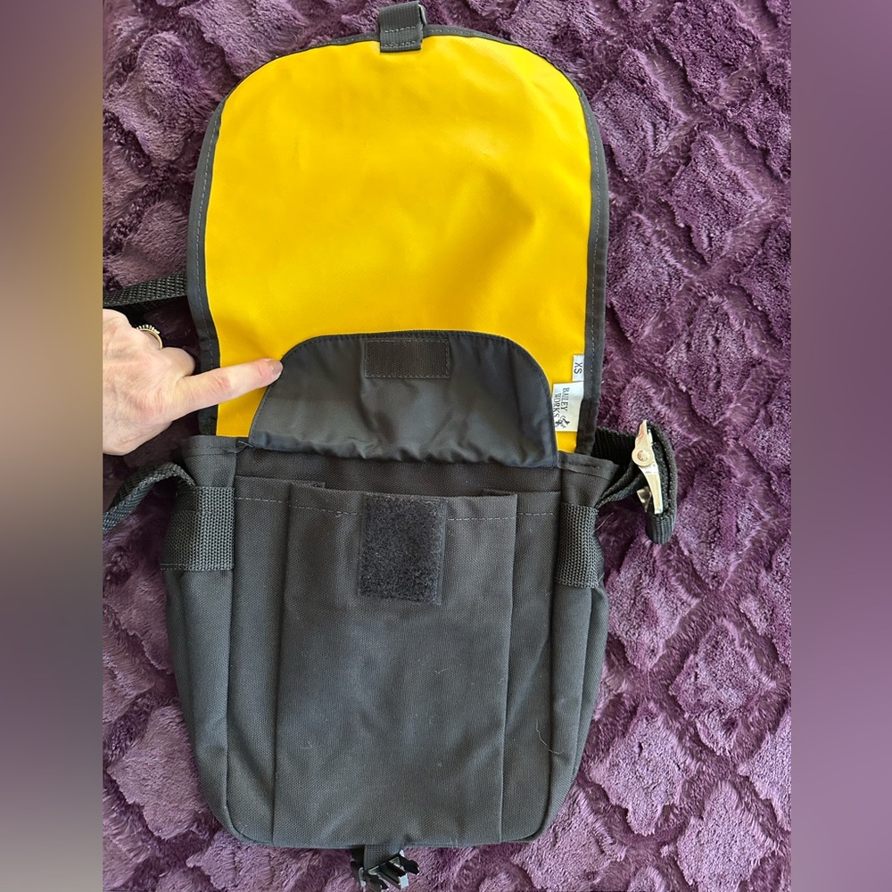 Bailey Works Forest Green unisex Pouch crossbody Messenger Bag.  USA made - Picture 7 of 16